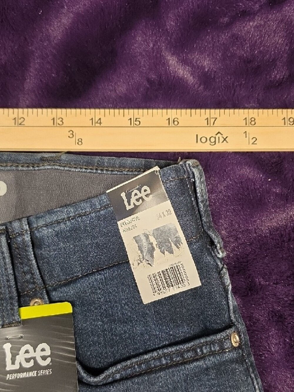 Lee Extreme Motion MVP Dark Blue Straight Fit Jeans sz 34 - Picture 5 of 6